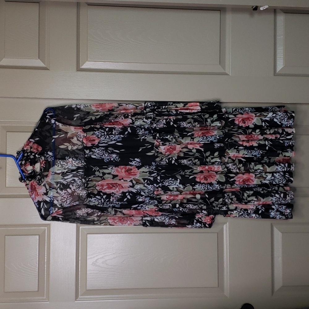 Stella & Julie floral netted boho long sleeve dress size 4